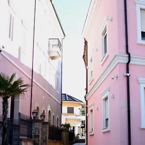 Rosa , Durrës Albania